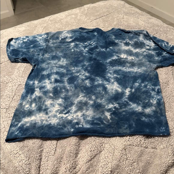 Chemistry Blue and White Tie-Dye T-Shirt - Picture 2 of 3